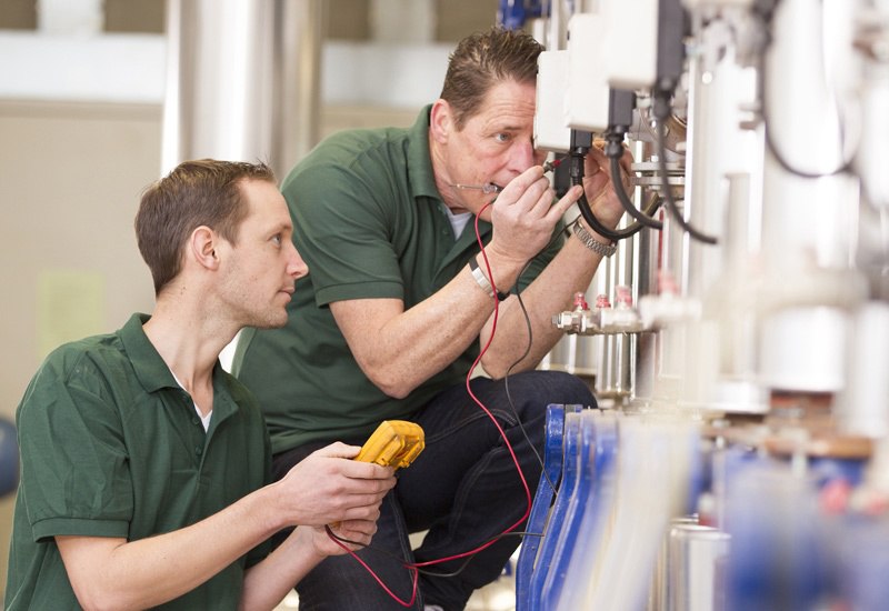 técnicos de mantenimiento
